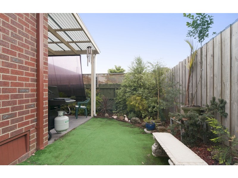 4 Dunoon Street, Mooroolbark VIC 3138
