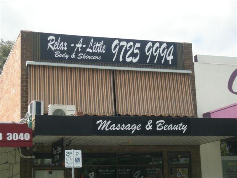 1/16 Collins Place, Kilsyth VIC 3137