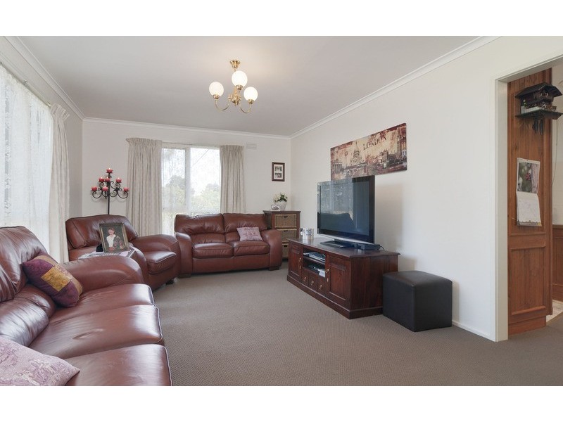 3 Alawara Drive, Mooroolbark VIC 3138