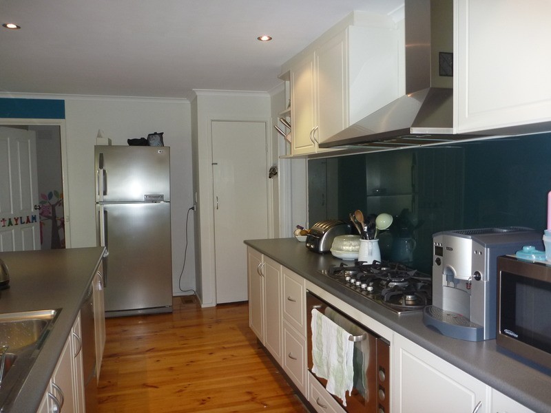 12 Coolaroo Court, Mooroolbark VIC 3138