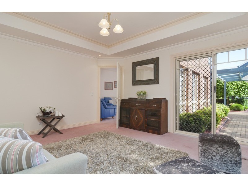 25-27 Yarraridge Drive, Chirnside Park VIC 3116