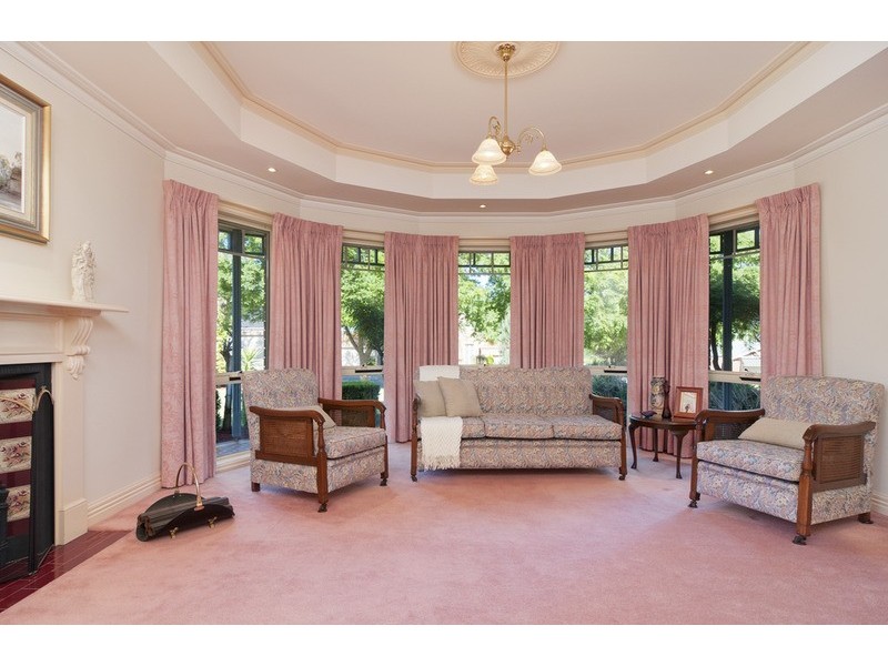 25-27 Yarraridge Drive, Chirnside Park VIC 3116