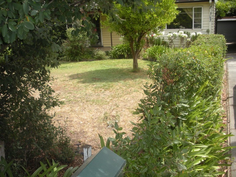 6 Alfrick  Road, Croydon VIC 3136