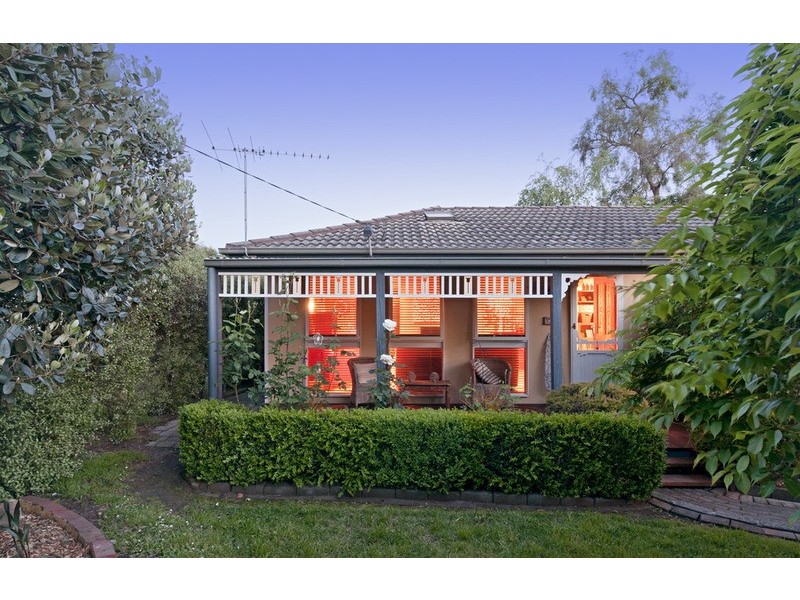 52 Johns Crescent, Mount Evelyn VIC 3796