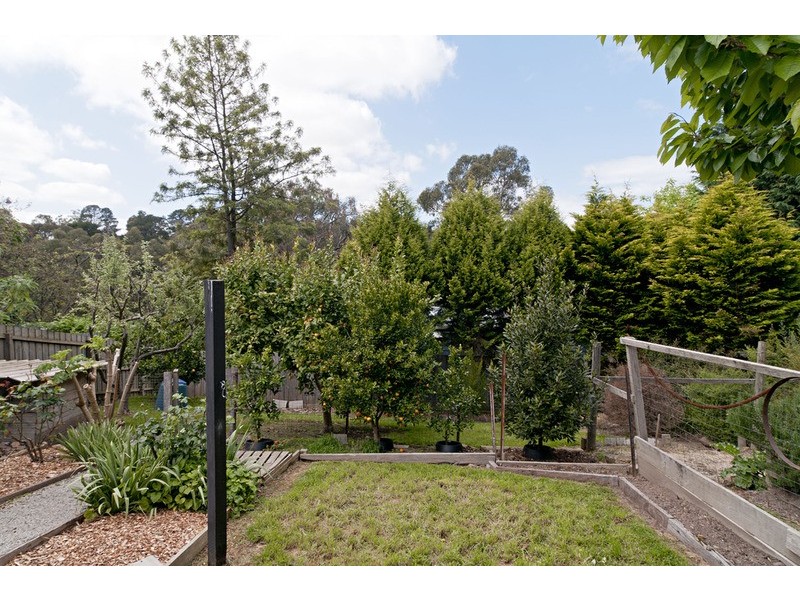 52 Johns Crescent, Mount Evelyn VIC 3796