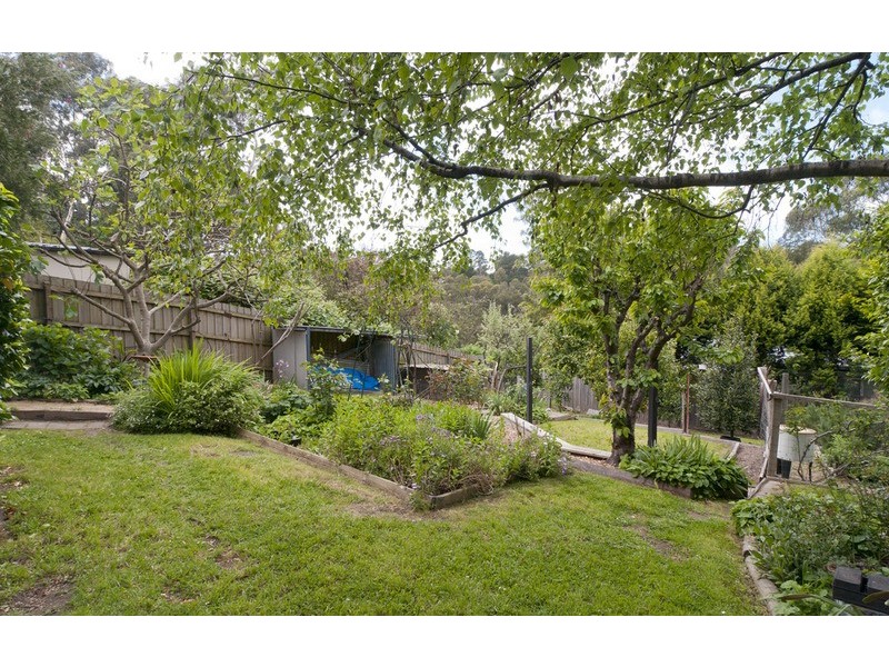 52 Johns Crescent, Mount Evelyn VIC 3796