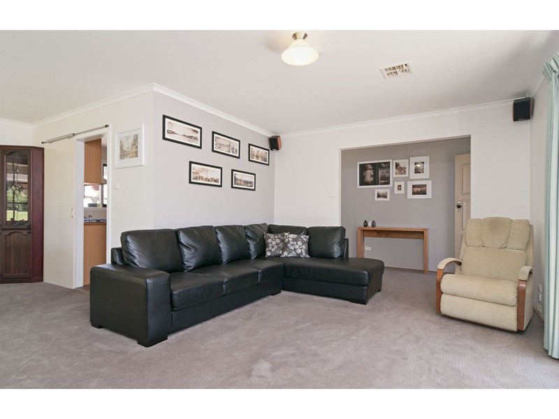 56 Barker Drive, Mooroolbark VIC 3138