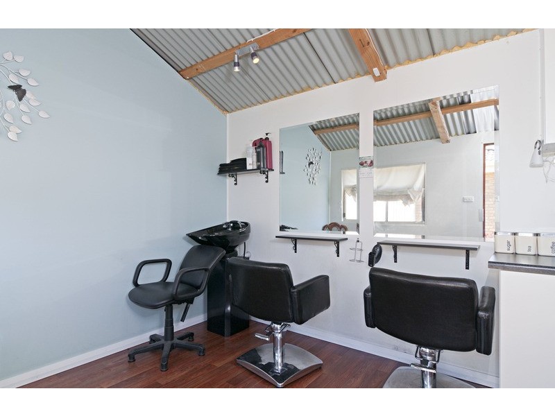 56 Barker Drive, Mooroolbark VIC 3138