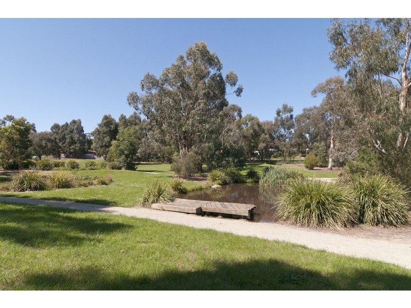 56 Barker Drive, Mooroolbark VIC 3138