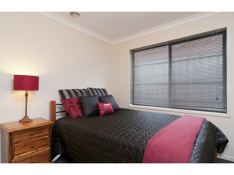 8 Bayview Rise, Bayswater North VIC 3153