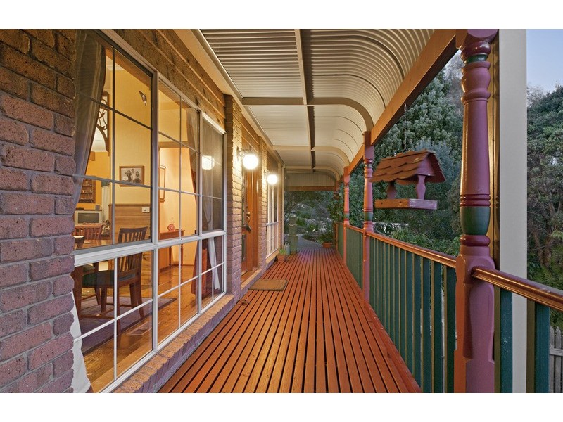 10 Graneby Rise, Mount Evelyn VIC 3796