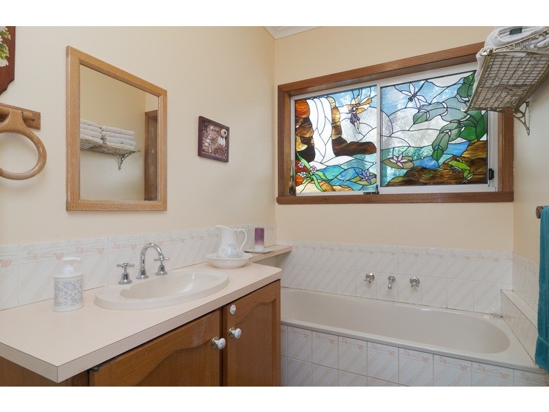 10 Graneby Rise, Mount Evelyn VIC 3796