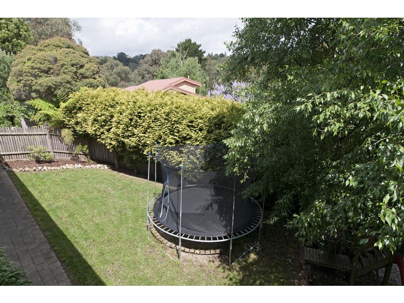 10 Graneby Rise, Mount Evelyn VIC 3796