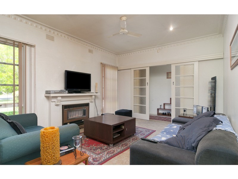 1/61 Exeter Road, Croydon North VIC 3136