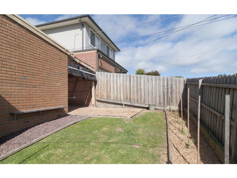 17 Parkland Avenue, Chirnside Park VIC 3116