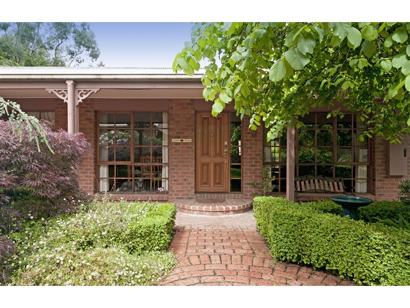 2 Christa Court, Lilydale VIC 3140