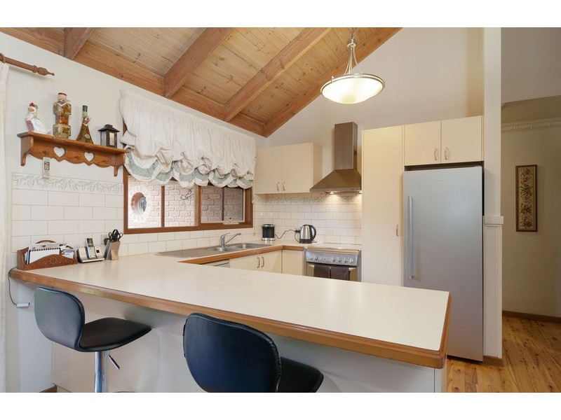 2 Christa Court, Lilydale VIC 3140