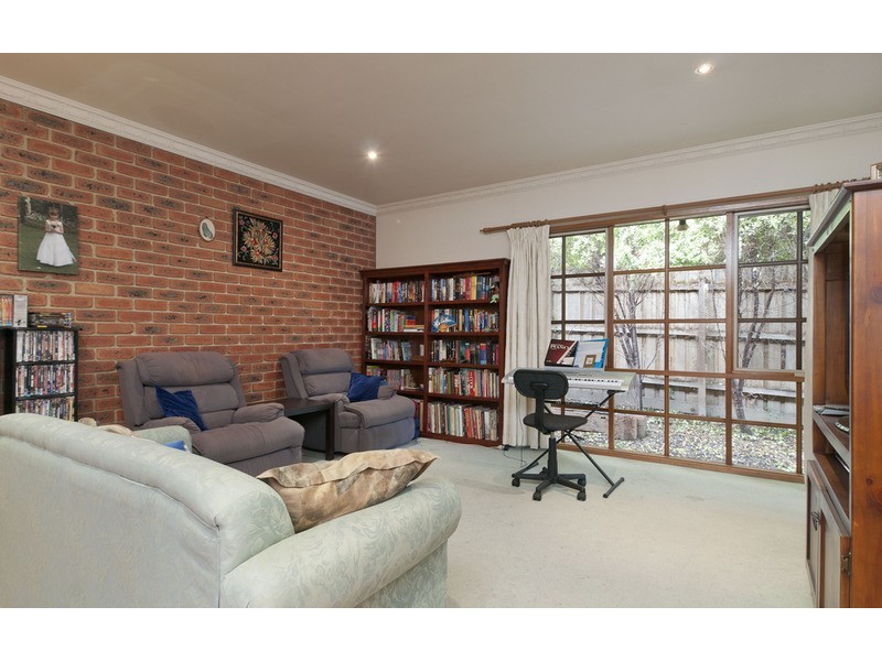 2 Christa Court, Lilydale VIC 3140