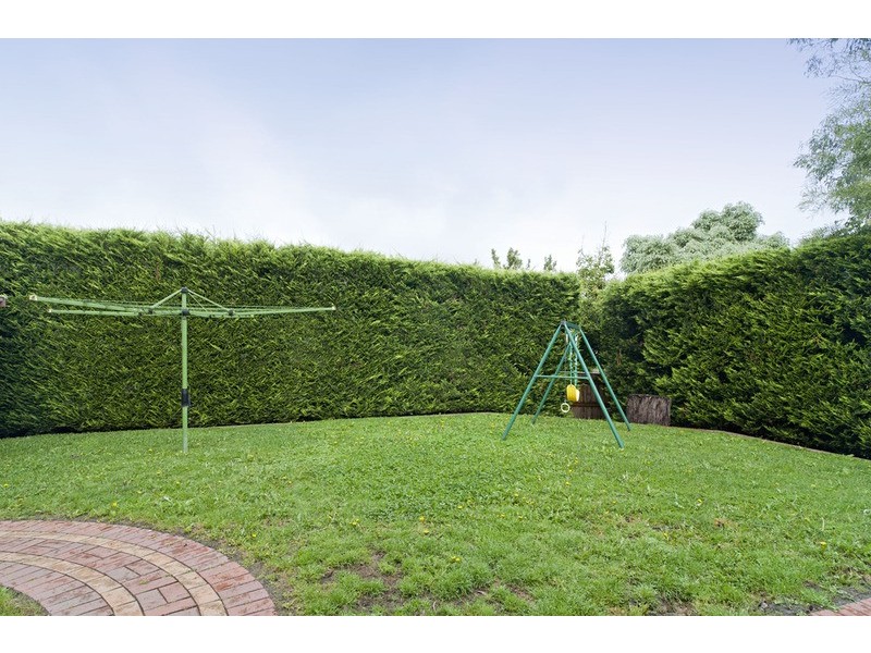 2 Christa Court, Lilydale VIC 3140