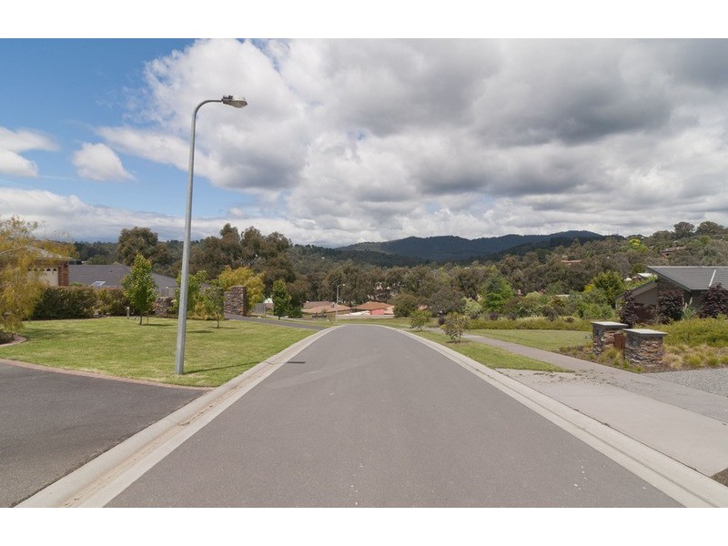 11 Bellbird Drive, Lilydale VIC 3140