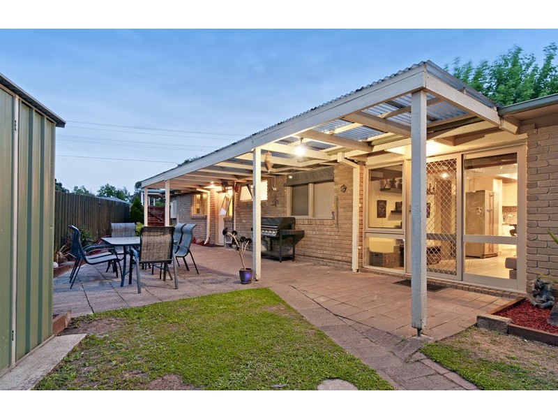 84 Bellara Drive, Mooroolbark VIC 3138