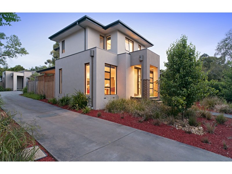 1/32 Bonnie View Road, Croydon North VIC 3136