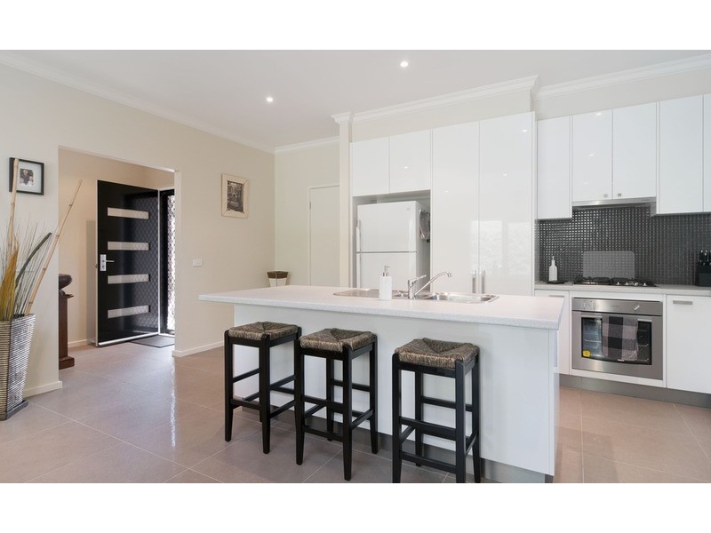 3/32 Bonnie View Road, Croydon North VIC 3136