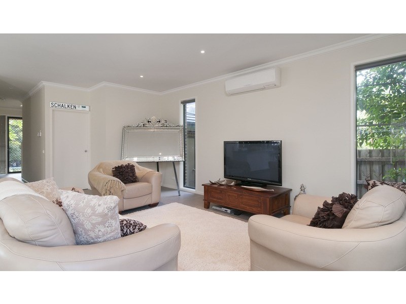 4/32 Bonnie View Road, Croydon North VIC 3136