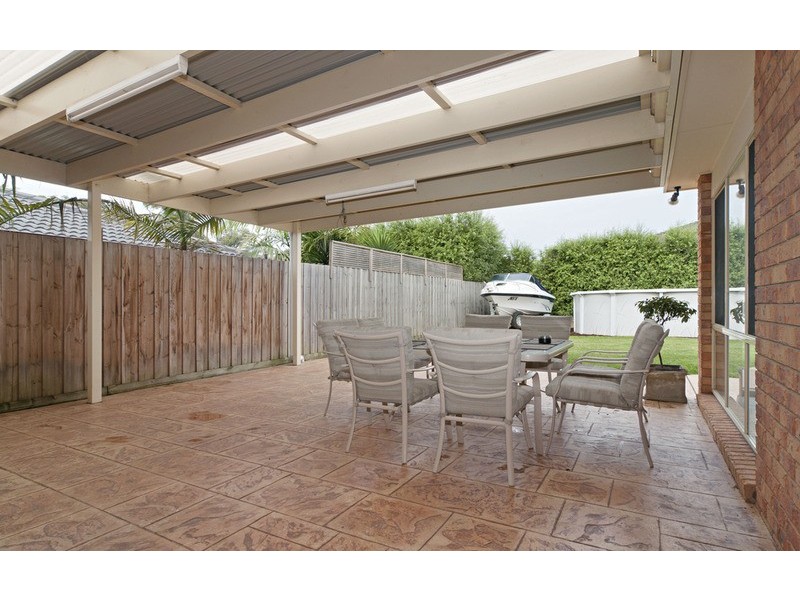 39 Freshfield Avenue, Mooroolbark VIC 3138