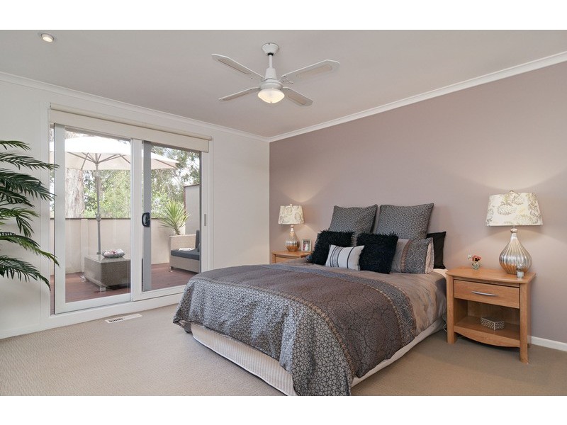 33 Rangeview  Road, Mount Evelyn VIC 3796