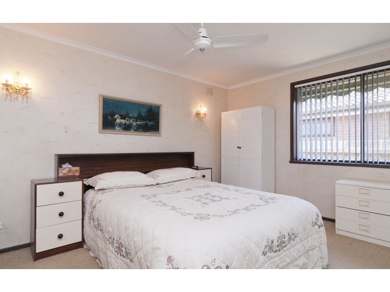 21 Songbird Avenue, Chirnside Park VIC 3116