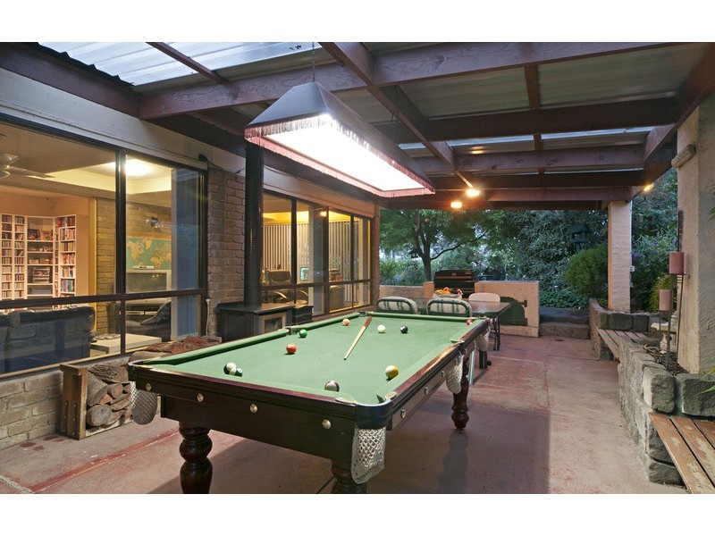 21 Songbird Avenue, Chirnside Park VIC 3116