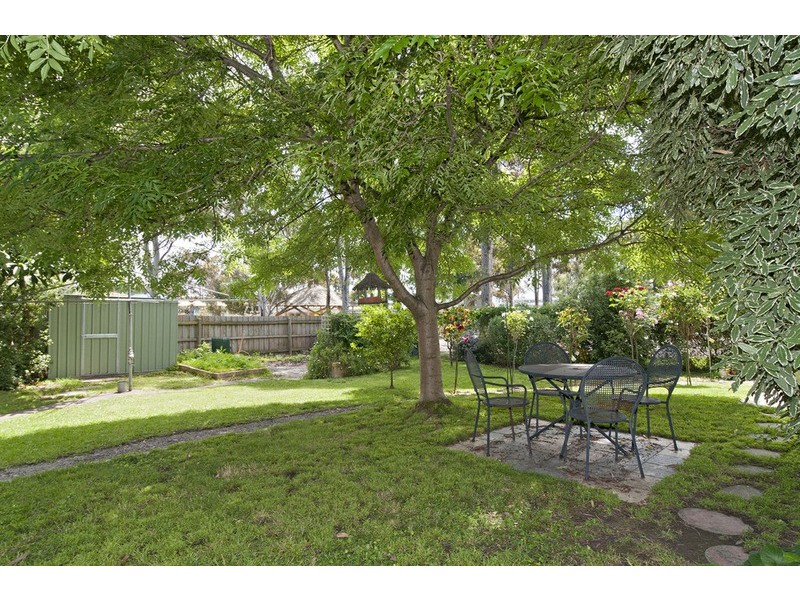 21 Songbird Avenue, Chirnside Park VIC 3116