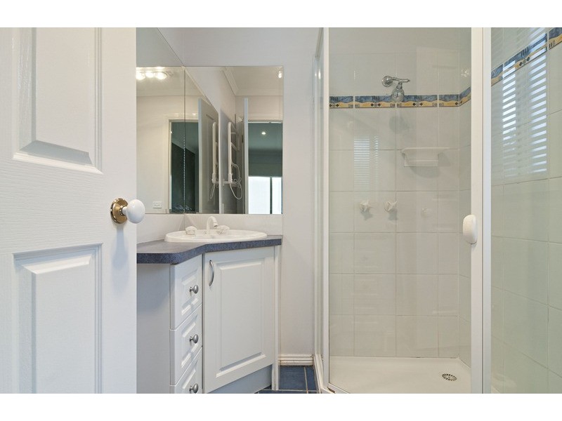 9/23 Lena Grove, Kilsyth VIC 3137