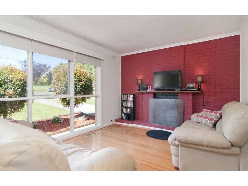 17 Gordon Court, Mooroolbark VIC 3138
