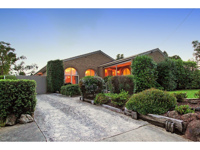 3 Kadina Court, Mooroolbark VIC 3138