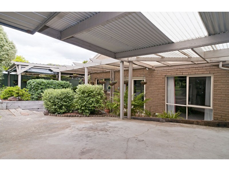 3 Kadina Court, Mooroolbark VIC 3138