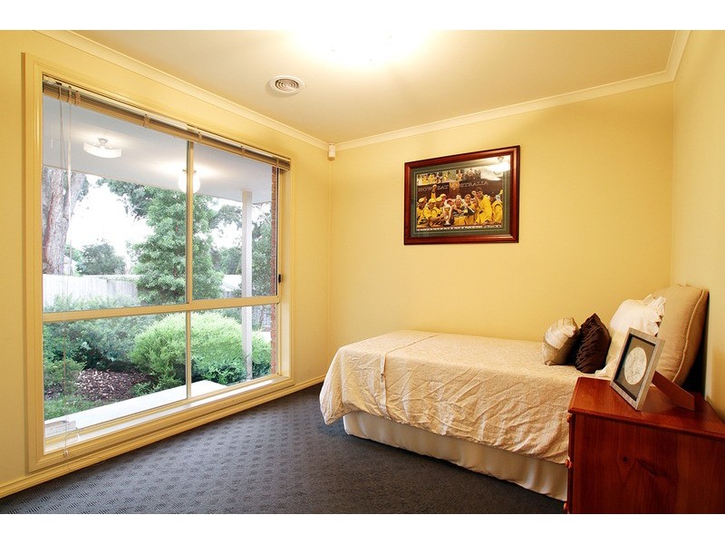 2/12 Pope Avenue, Boronia VIC 3155