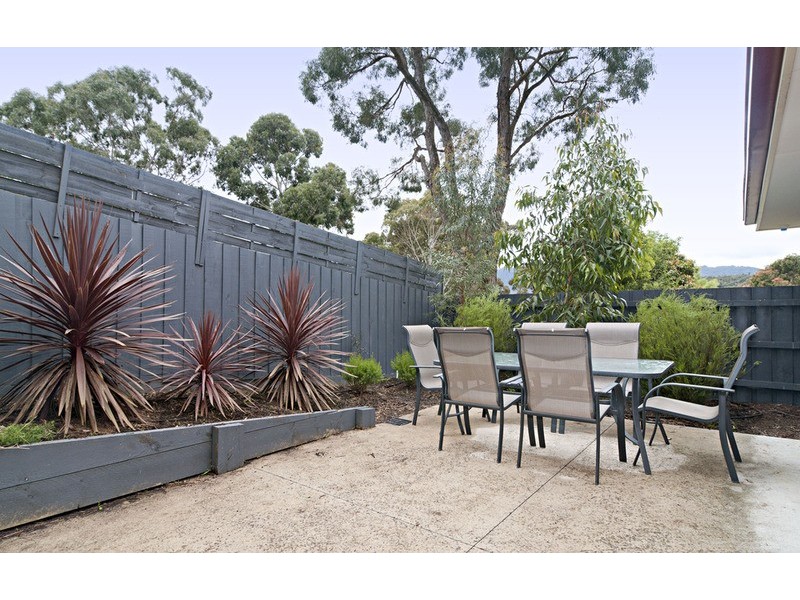 2/12 Pope Avenue, Boronia VIC 3155