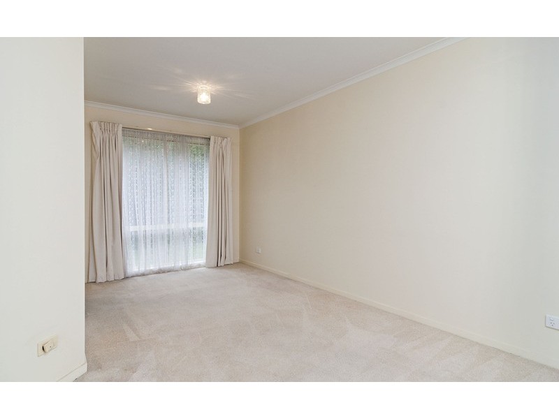 21 Manchester Road, Mooroolbark VIC 3138