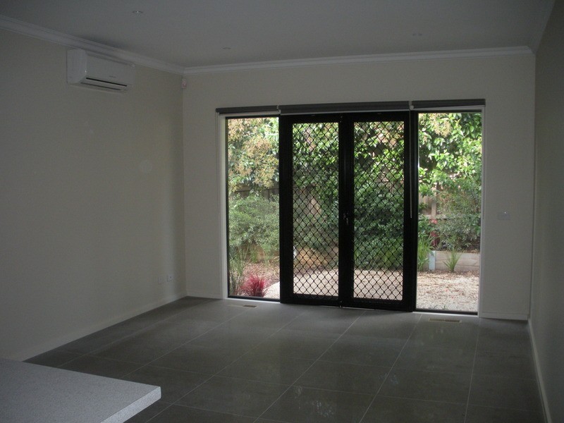 3/32 Bonnie View  Road, Croydon VIC 3136