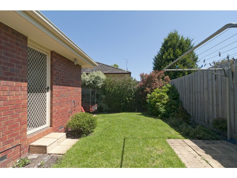 1/6 Churchill Road, Croydon VIC 3136