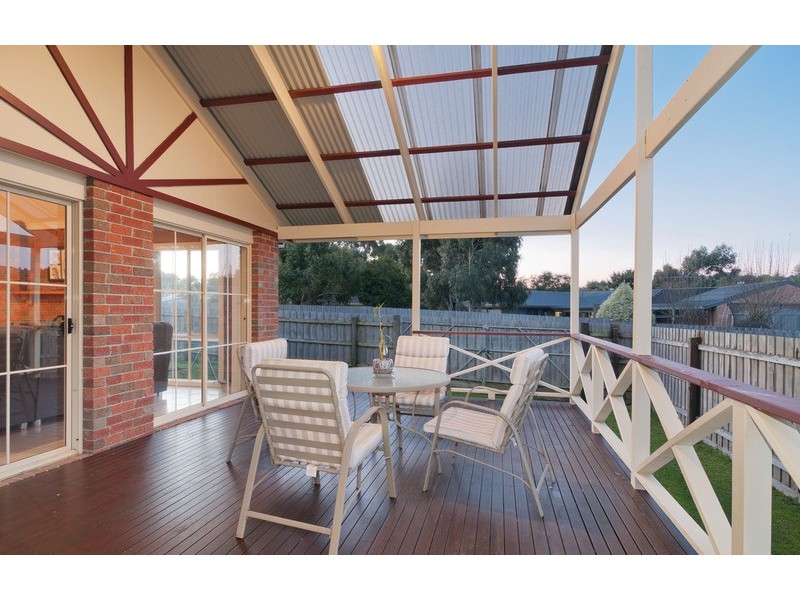 12 Lakeview Drive, Lilydale VIC 3140