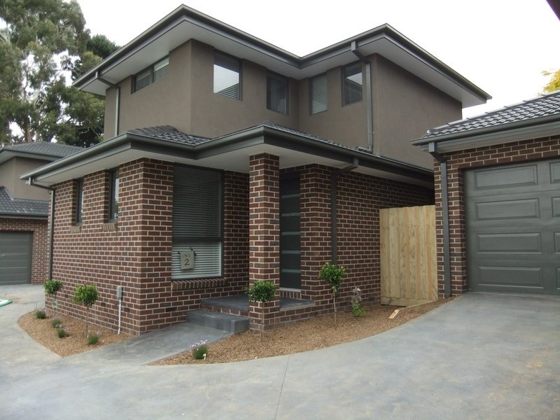 2/7 El Centro, Chirnside Park VIC 3116