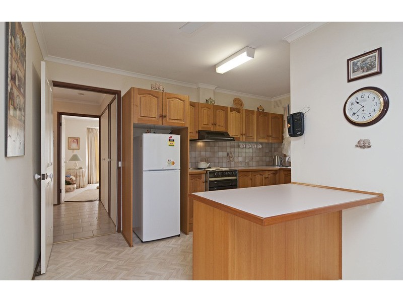 7 Nambour Drive, Mooroolbark VIC 3138