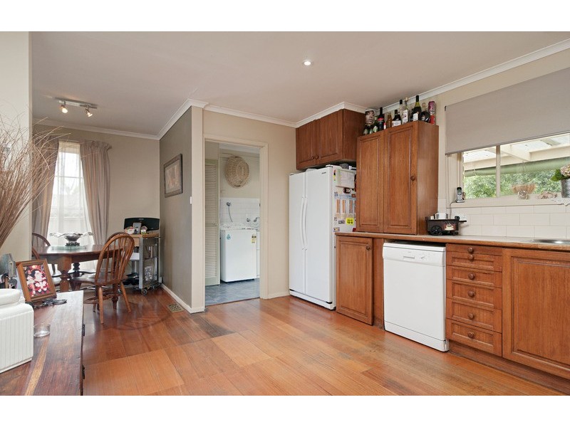 1 Malcolm Court, Croydon North VIC 3136
