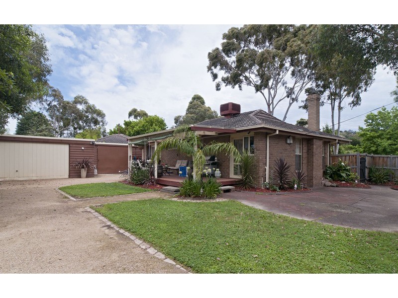 1 Malcolm Court, Croydon North VIC 3136