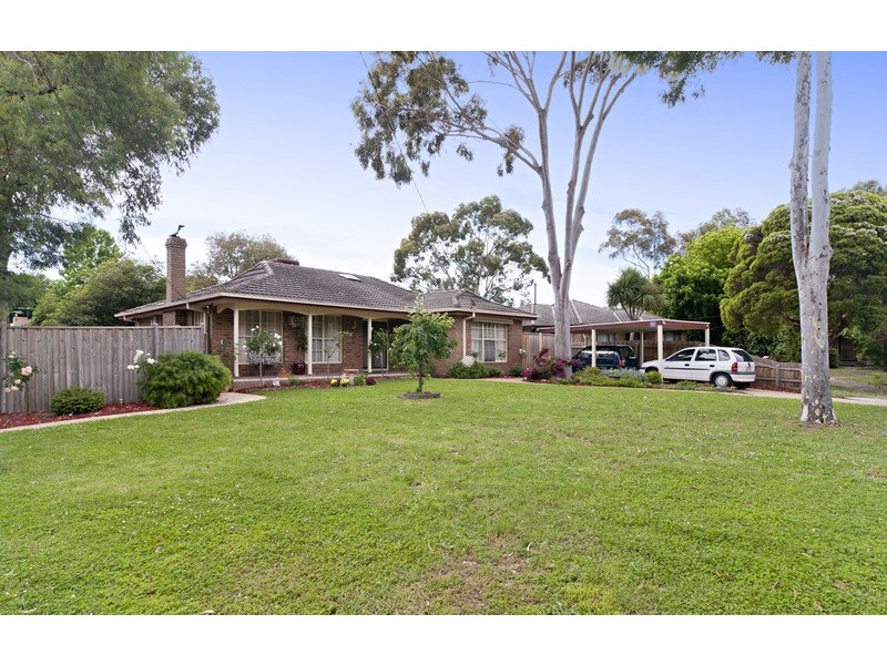 1 Malcolm Court, Croydon North VIC 3136