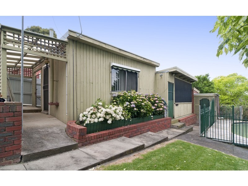 175 Manchester Road, Mooroolbark VIC 3138