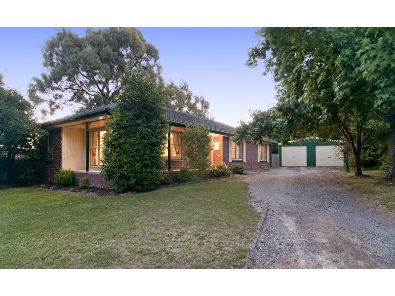 3 Henty Court, Croydon VIC 3136